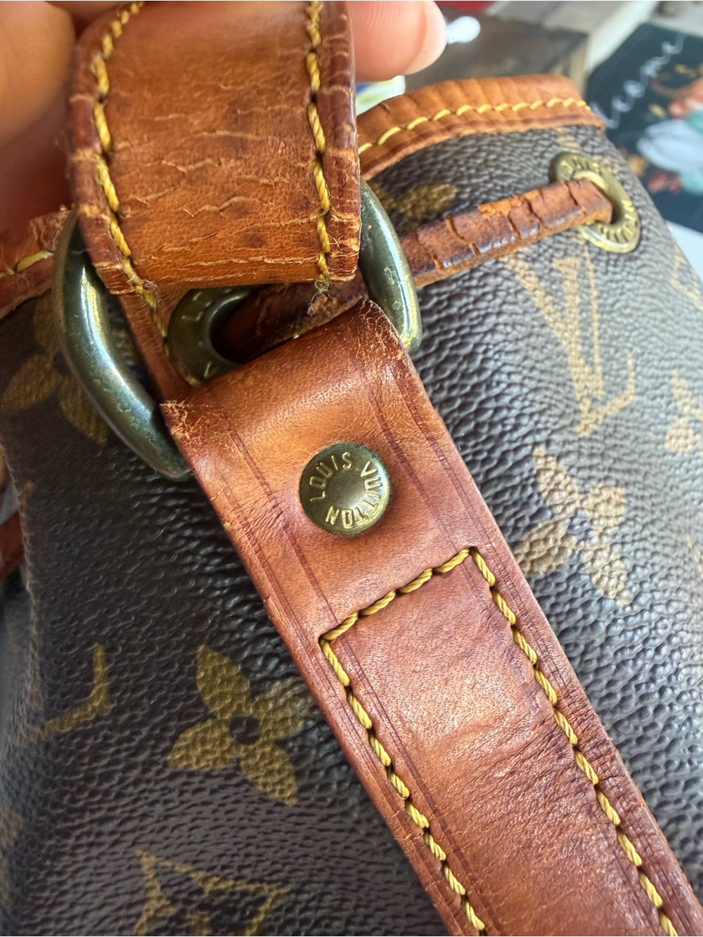 AUTHENTIC VINTAGE LOUIS VUITTON NOÉ BUCKET BAG — MONOGRAM— MADE IN FRANCE — 1989 - Picture 6 of 14
